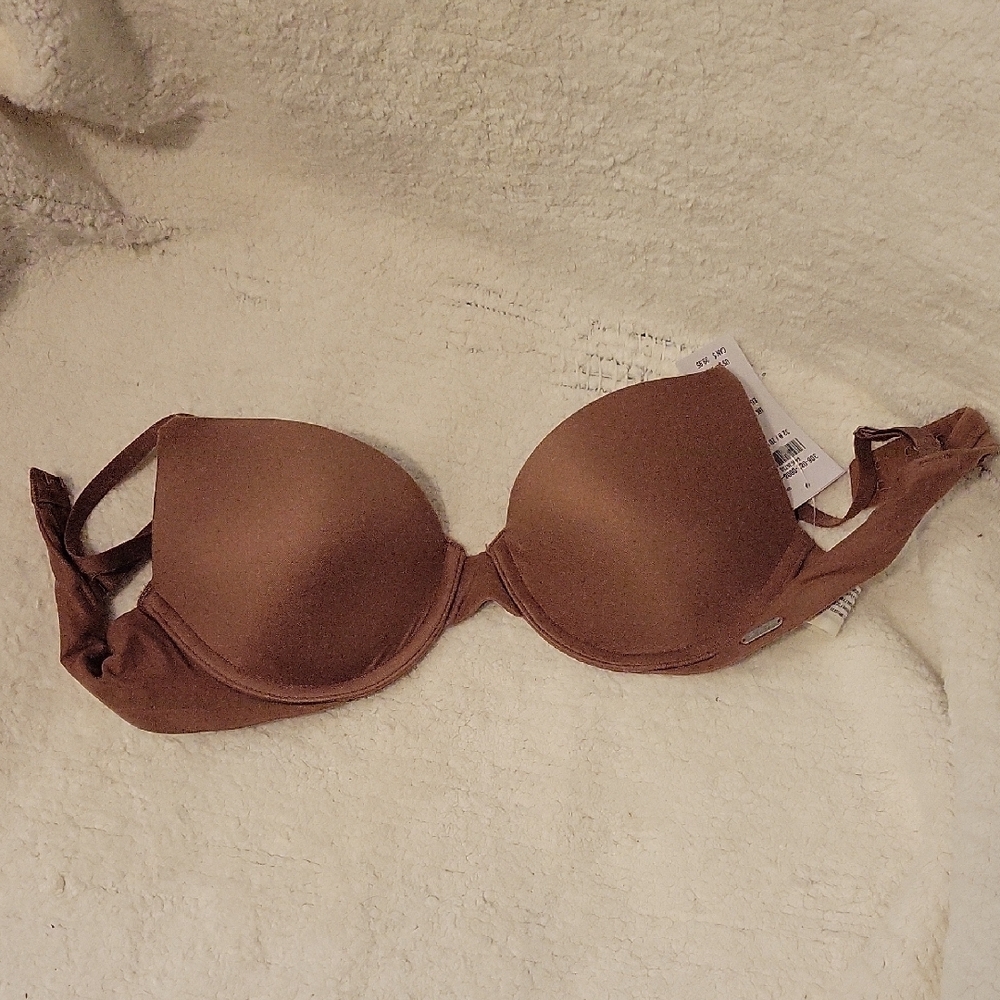 Gilly Hicks T-shirt Bra